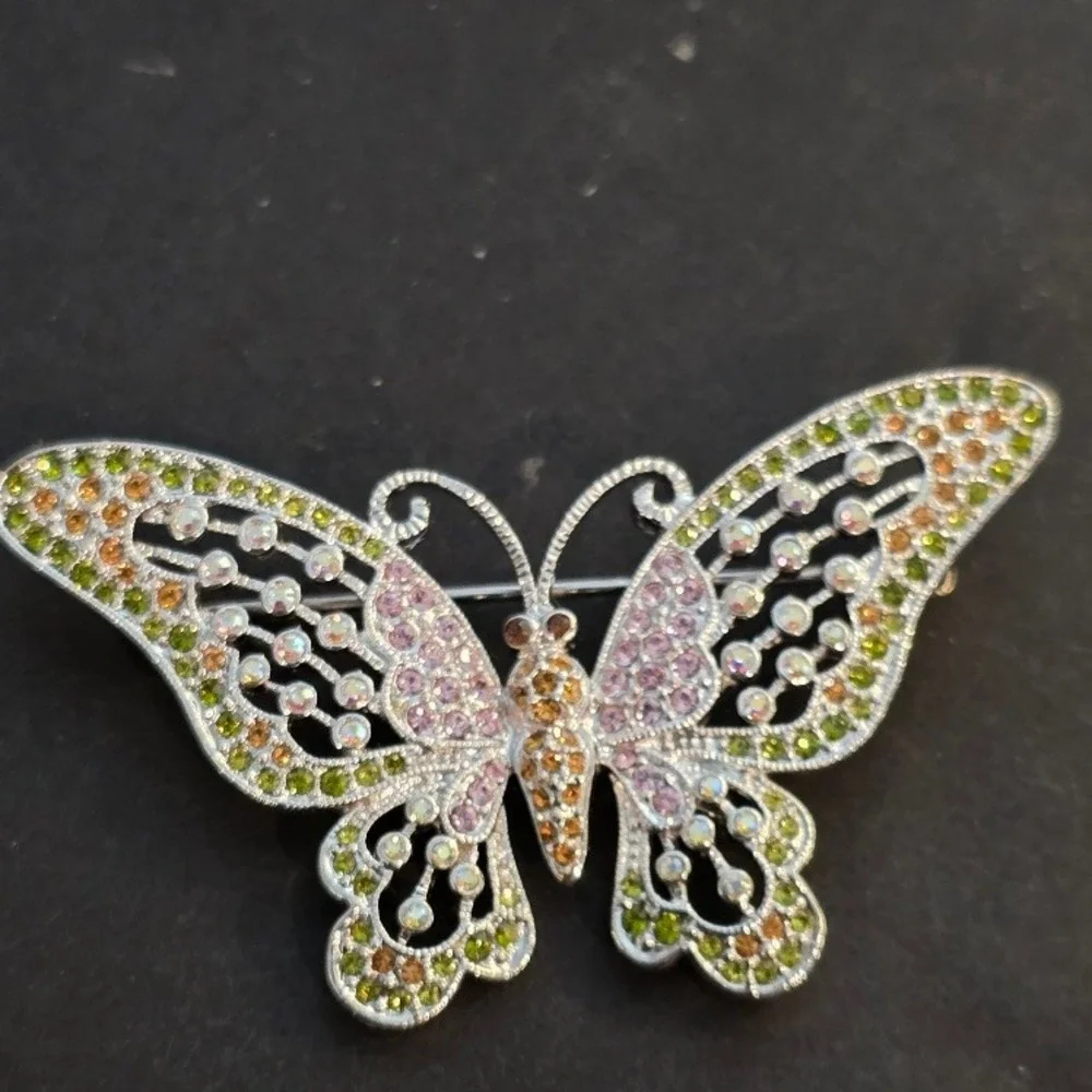 VTG Multi-Color Rhinestone Butterfly Brooch Silver Filigree‎ Spring Jewelry - Picture 5 of 12